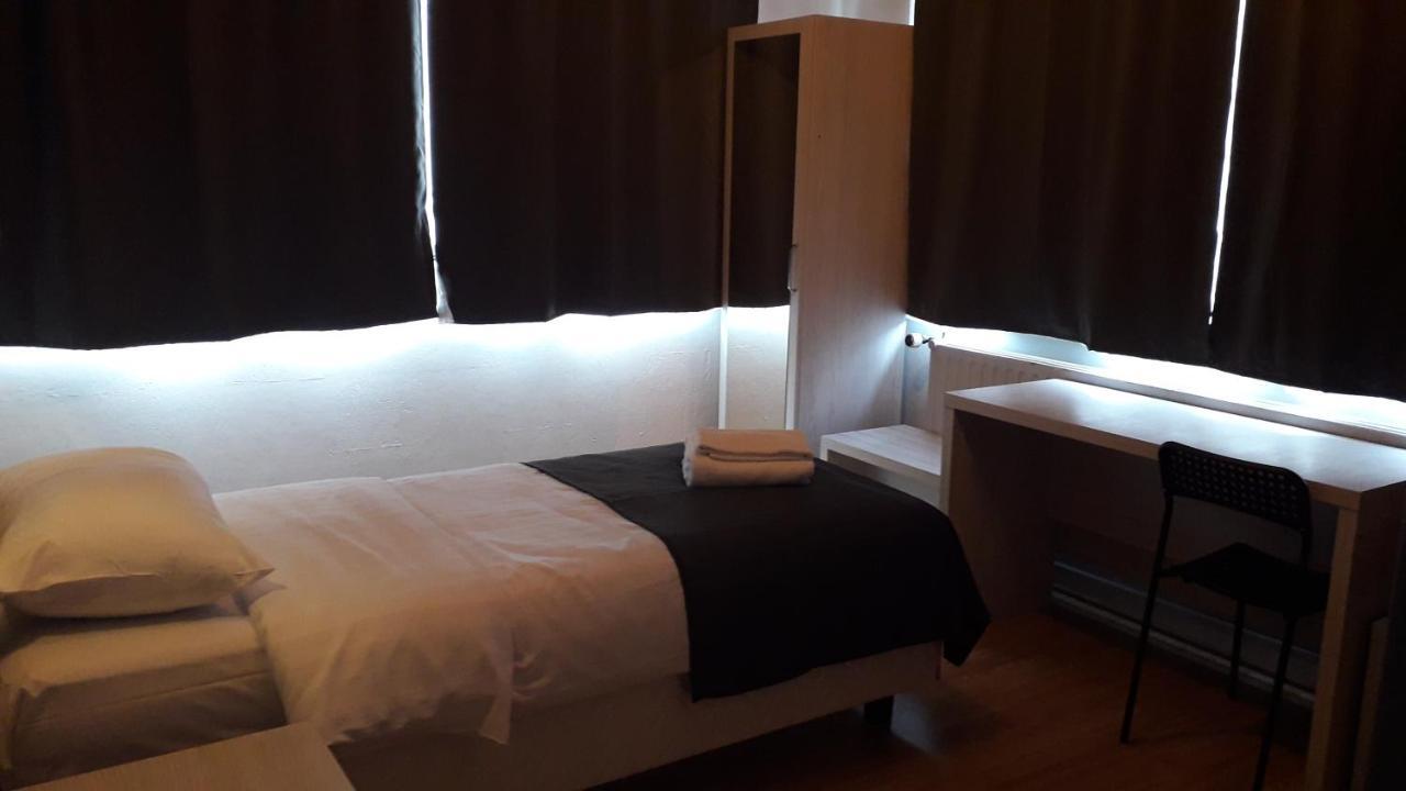 Hotel Auberge Van Strombeek Jette المظهر الخارجي الصورة