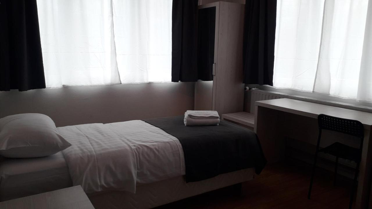 Hotel Auberge Van Strombeek Jette المظهر الخارجي الصورة