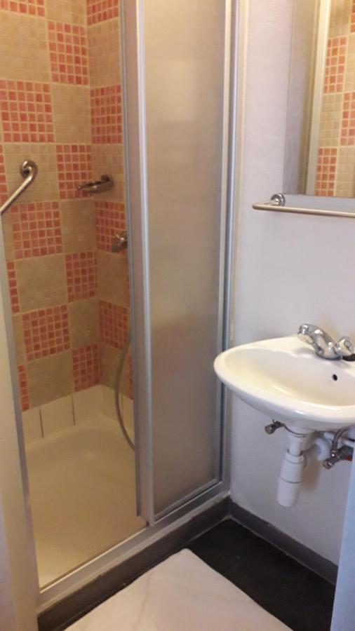 Hotel Auberge Van Strombeek Jette المظهر الخارجي الصورة